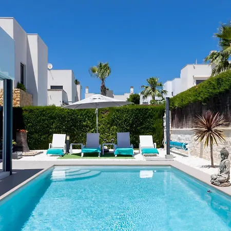 Luxury With Private Pool & Solarium Villa *
