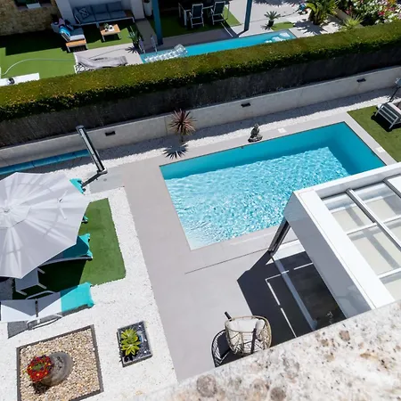 Villa Luxury With Private Pool & Solarium *