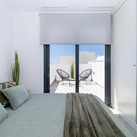 Luxury With Private Pool & Solarium Villa *