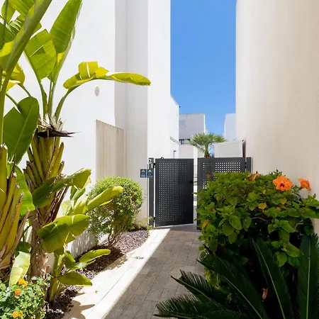 Villa Luxury With Private Pool & Solarium